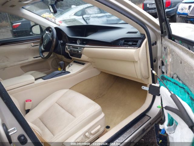 Photo 4 VIN: JTHBK1GG5E2128448 - LEXUS ES 350 