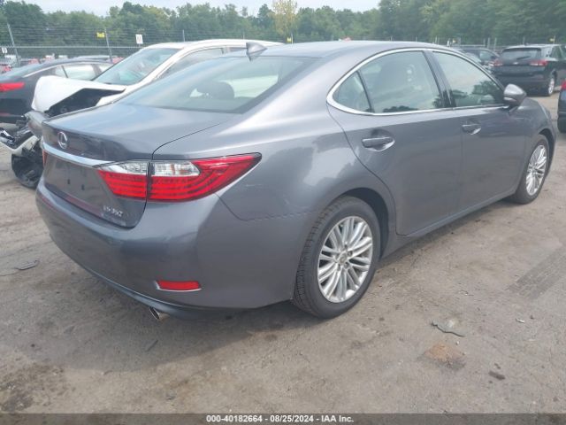 Photo 3 VIN: JTHBK1GG5F2206180 - LEXUS ES 