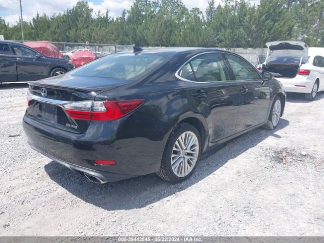 Photo 3 VIN: JTHBK1GG5G2211753 - LEXUS ES 