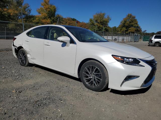 Photo 3 VIN: JTHBK1GG5G2243697 - LEXUS ES 350 