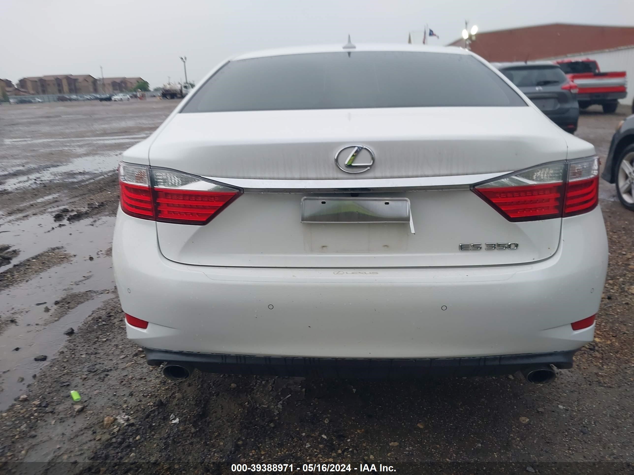 Photo 15 VIN: JTHBK1GG6D2042614 - LEXUS ES 