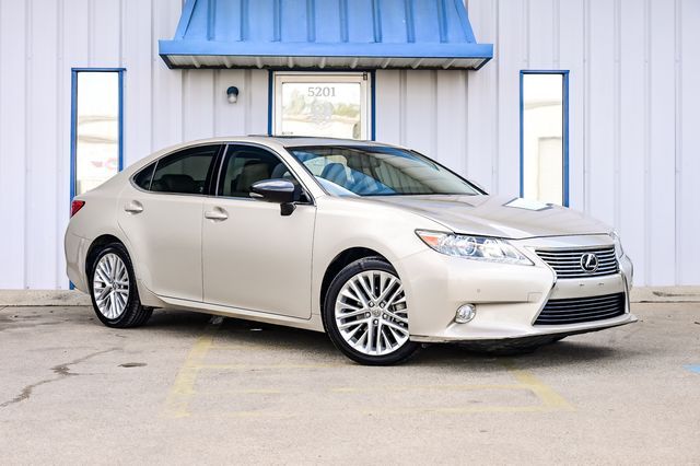 Photo 8 VIN: JTHBK1GG6D2050809 - LEXUS ES 350 