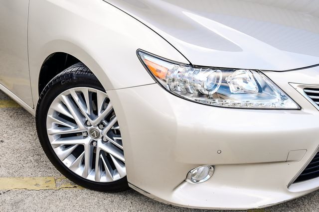 Photo 9 VIN: JTHBK1GG6D2050809 - LEXUS ES 350 