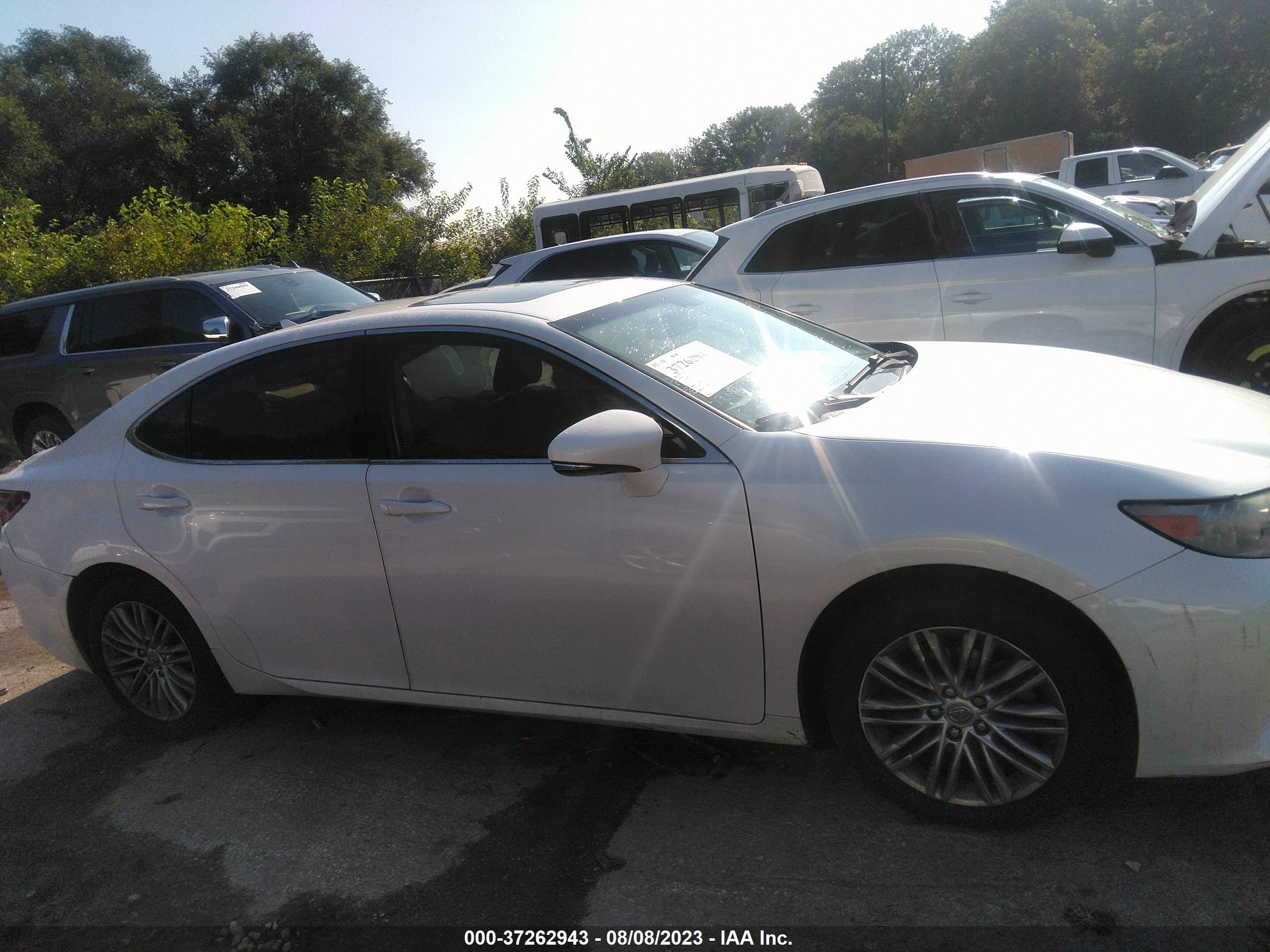 Photo 12 VIN: JTHBK1GG6D2058618 - LEXUS ES 