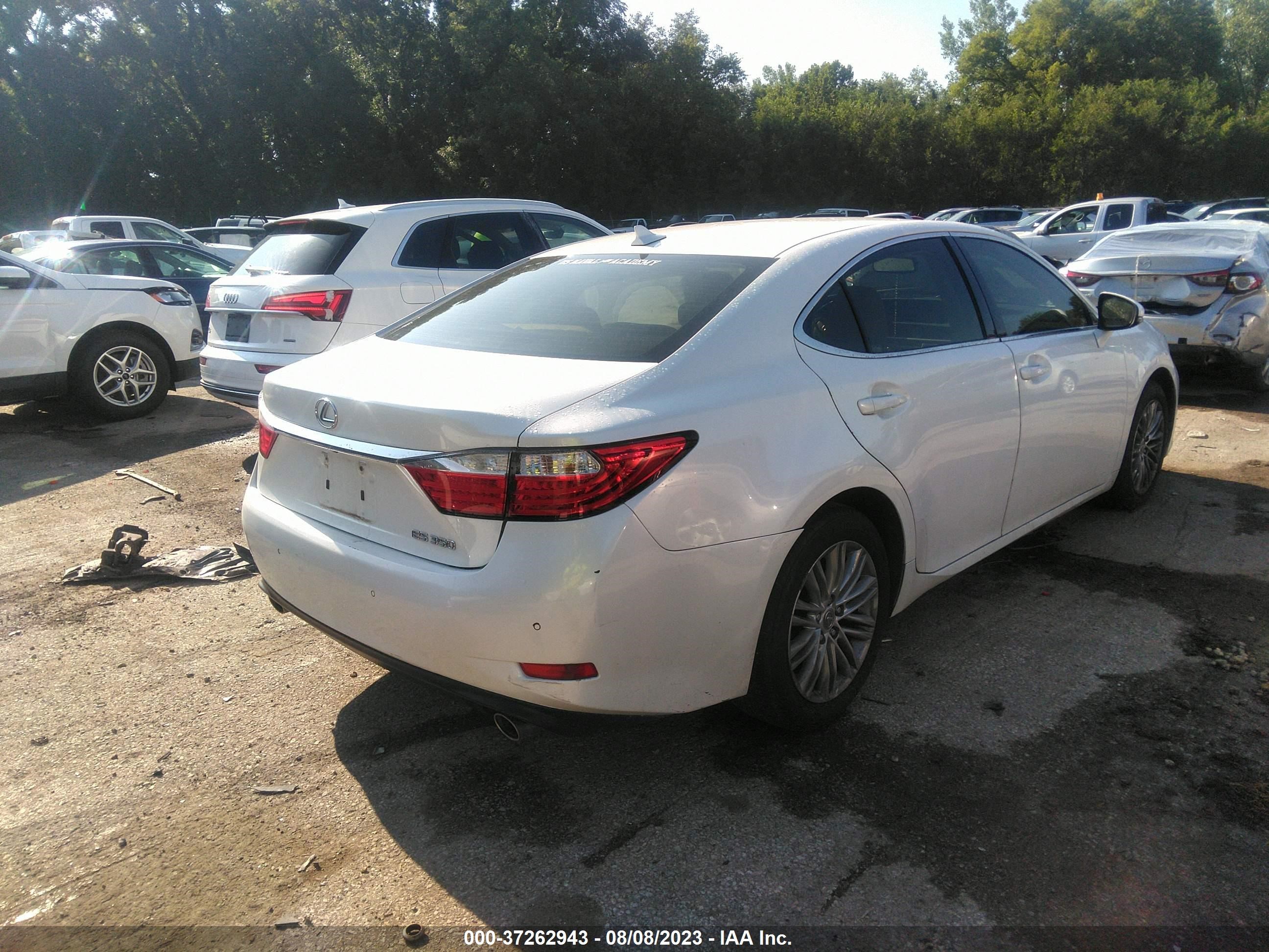 Photo 3 VIN: JTHBK1GG6D2058618 - LEXUS ES 