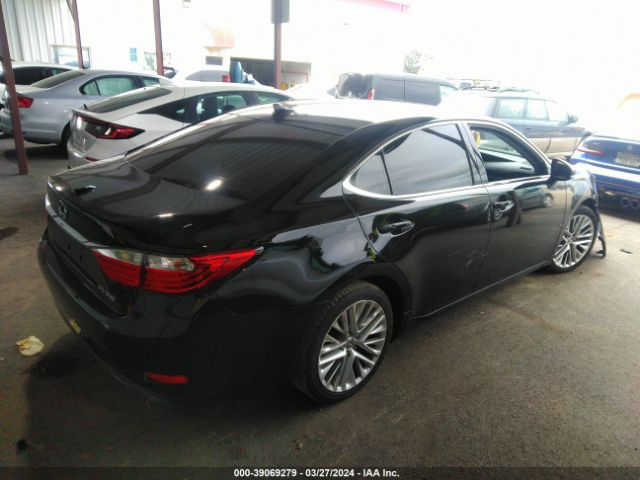 Photo 3 VIN: JTHBK1GG6E2114798 - LEXUS ES 350 