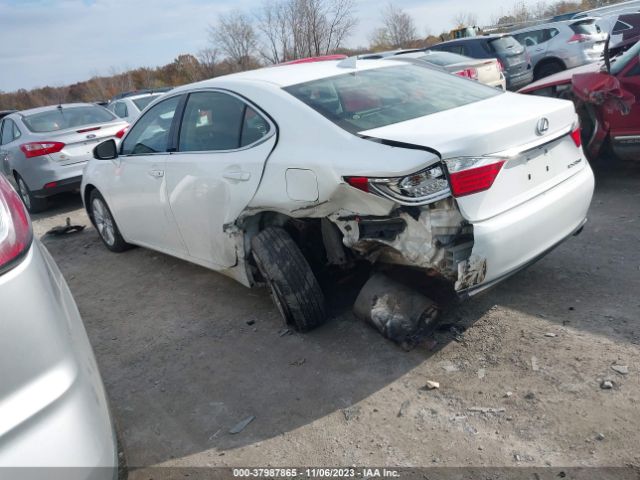 Photo 2 VIN: JTHBK1GG6F2175165 - LEXUS ES 350 