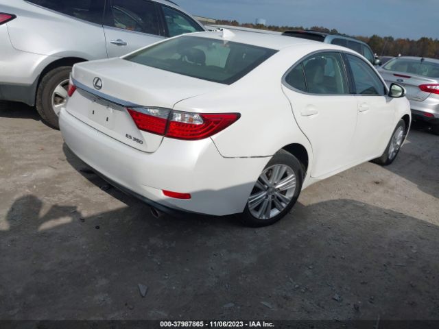 Photo 3 VIN: JTHBK1GG6F2175165 - LEXUS ES 350 