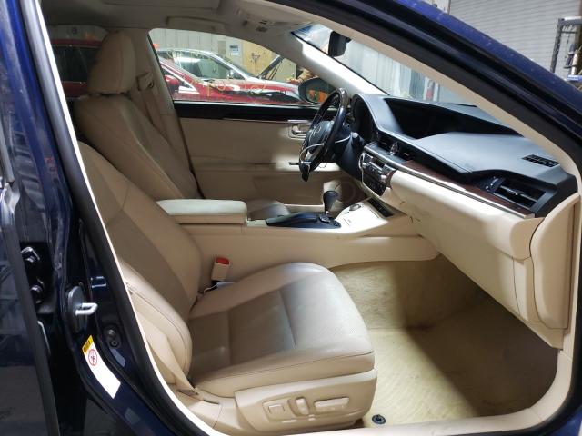 Photo 4 VIN: JTHBK1GG6F2210884 - LEXUS ES 350 