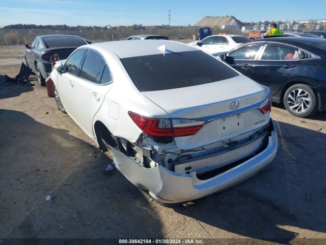 Photo 2 VIN: JTHBK1GG6G2212863 - LEXUS ES 350 