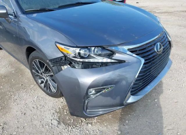 Photo 5 VIN: JTHBK1GG6G2235950 - LEXUS ES 350 