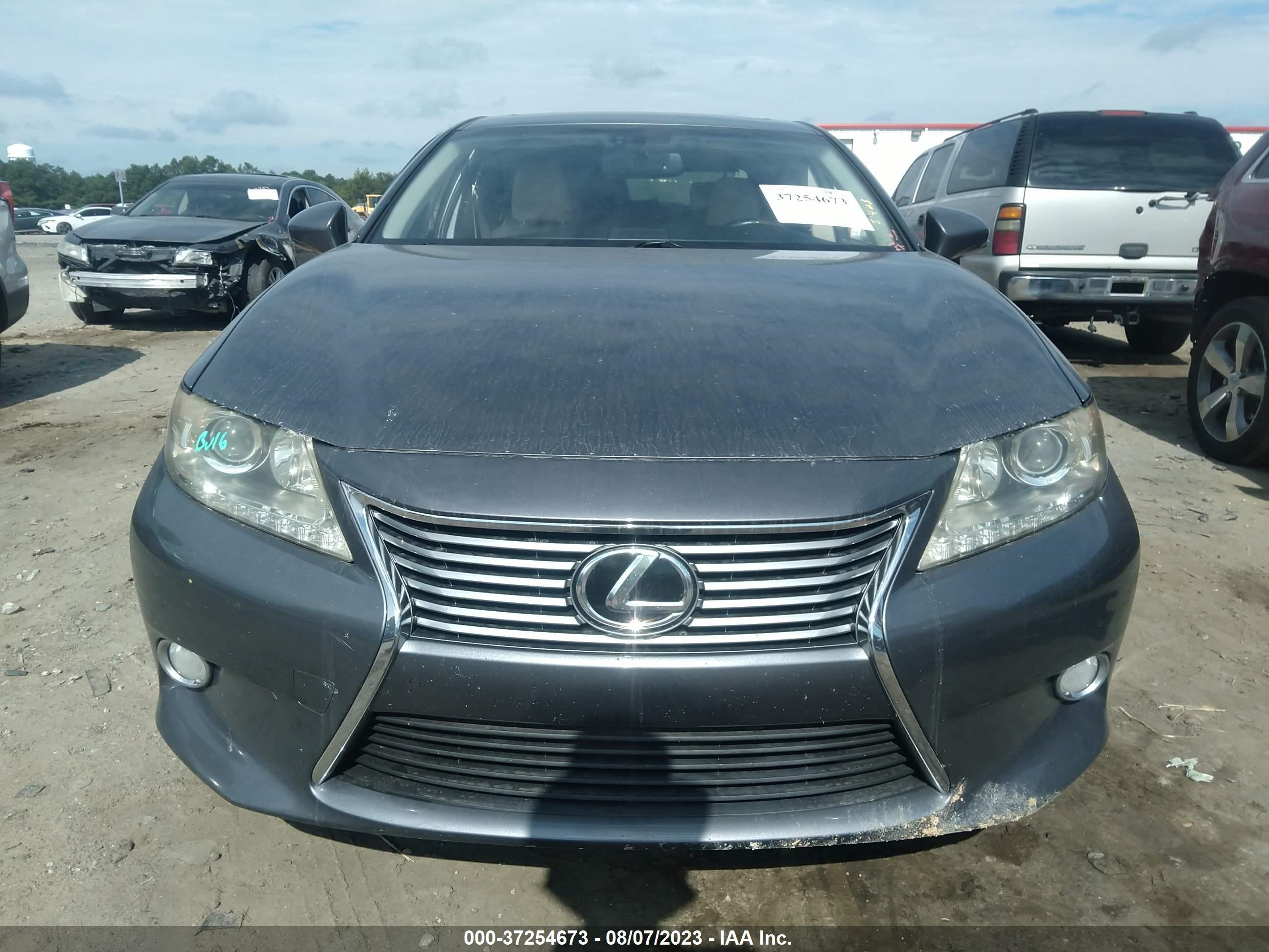 Photo 11 VIN: JTHBK1GG7D2051600 - LEXUS ES 