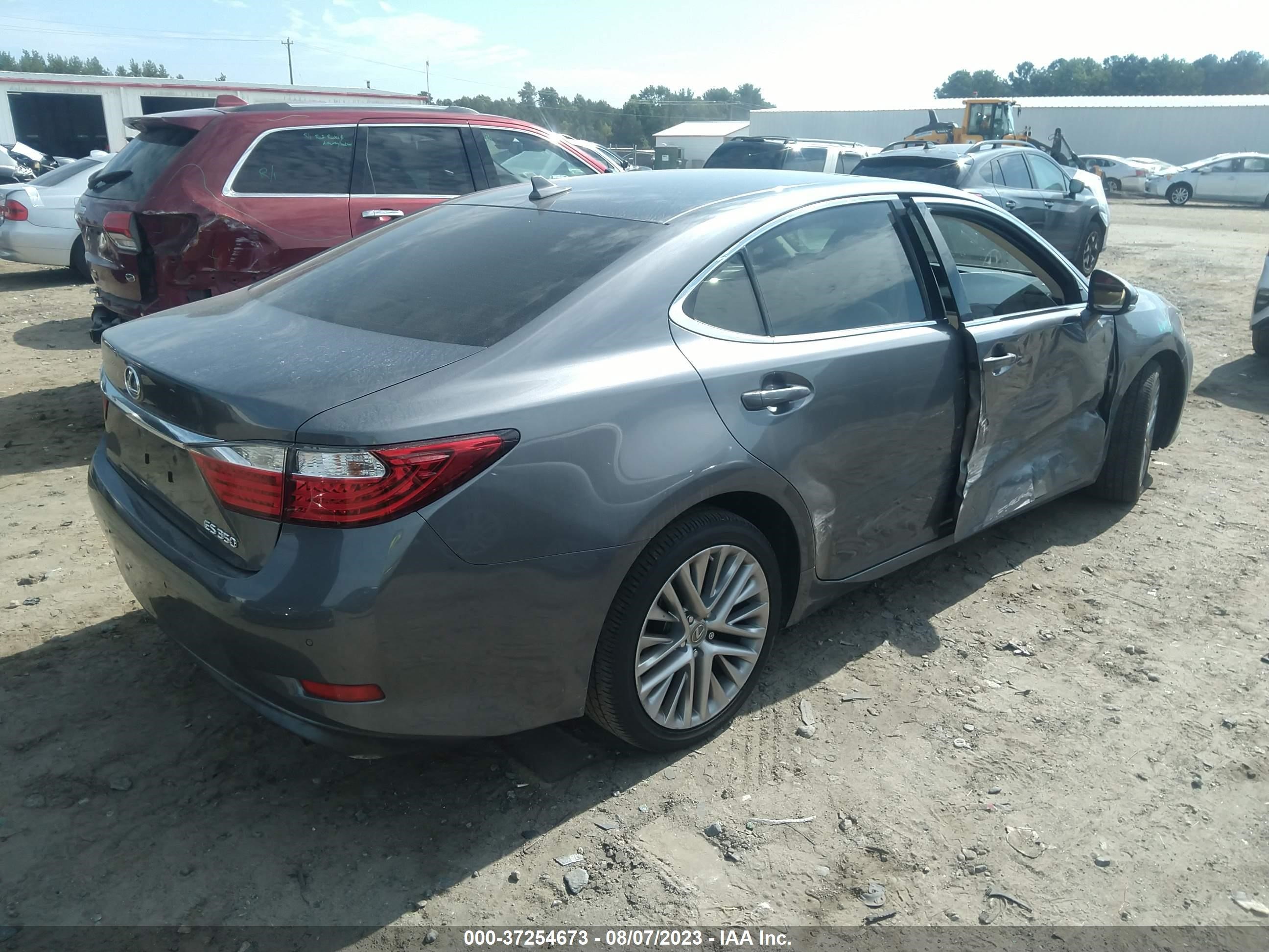 Photo 3 VIN: JTHBK1GG7D2051600 - LEXUS ES 