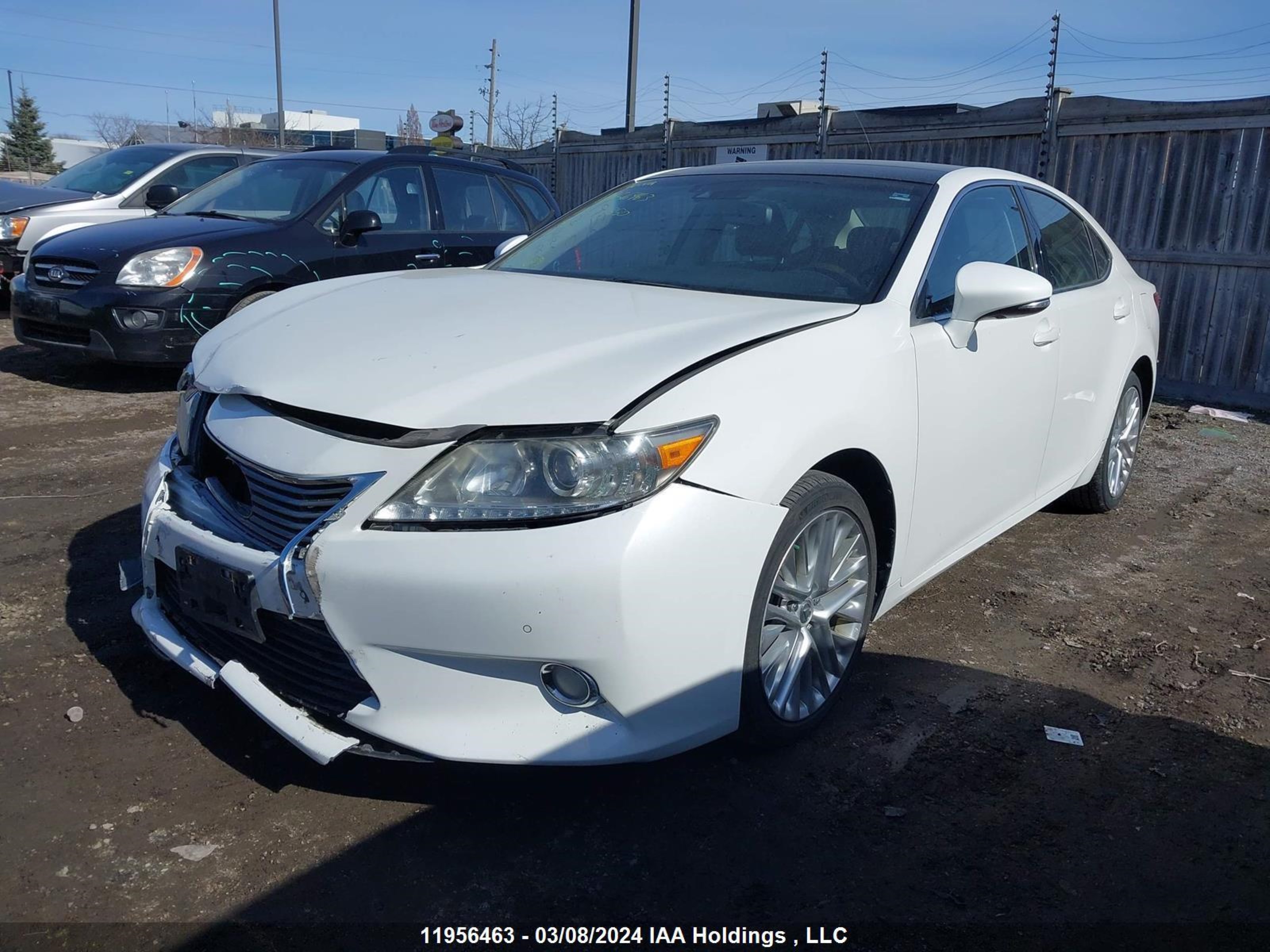 Photo 1 VIN: JTHBK1GG7D2066372 - LEXUS ES 