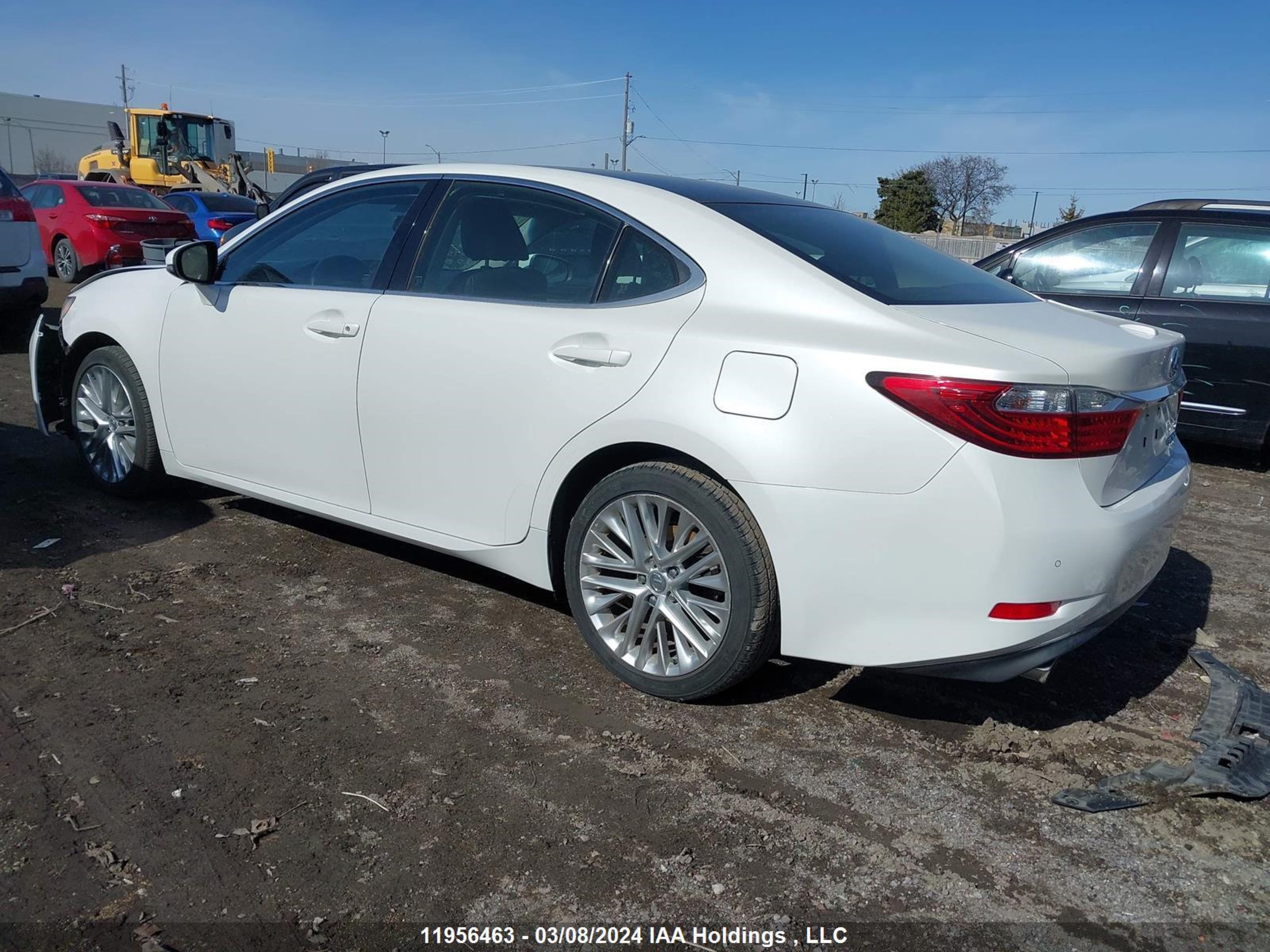 Photo 2 VIN: JTHBK1GG7D2066372 - LEXUS ES 