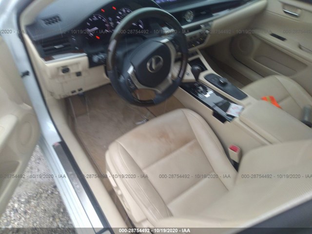 Photo 4 VIN: JTHBK1GG7D2076481 - LEXUS ES 350 