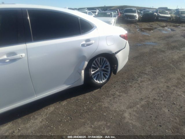 Photo 5 VIN: JTHBK1GG7E2089720 - LEXUS ES 350 