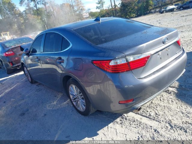 Photo 2 VIN: JTHBK1GG7F2188569 - LEXUS ES 