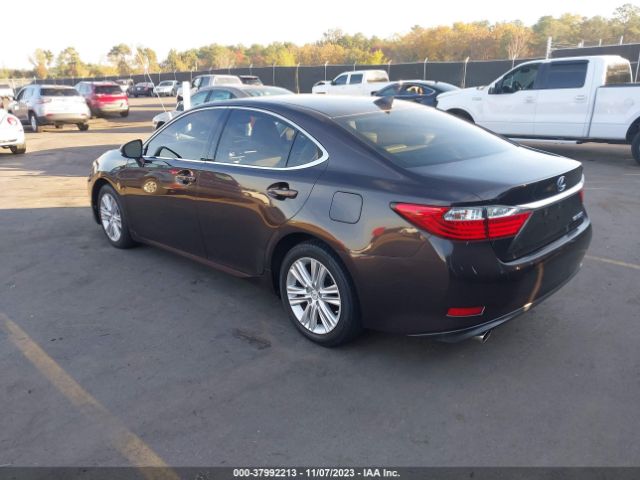 Photo 2 VIN: JTHBK1GG7F2195666 - LEXUS ES 350 