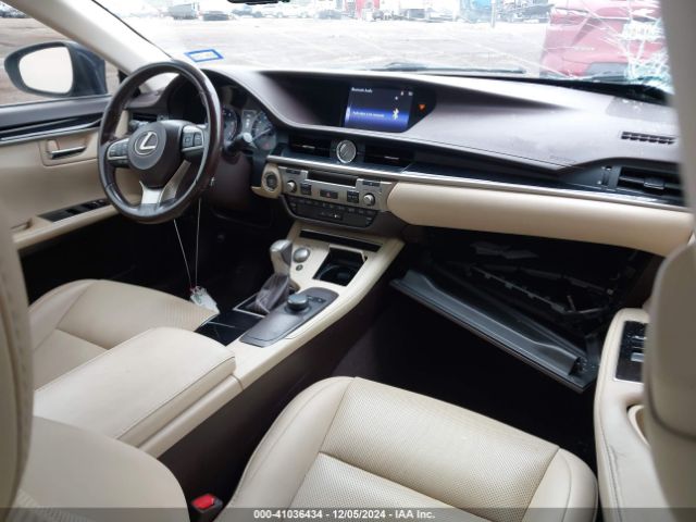 Photo 4 VIN: JTHBK1GG7G2220454 - LEXUS ES 