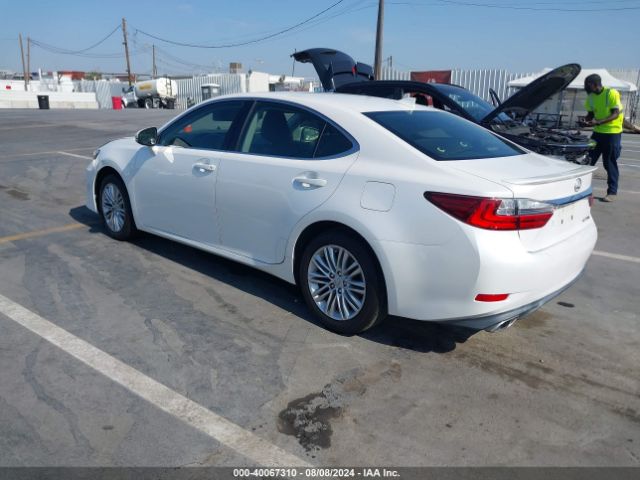 Photo 2 VIN: JTHBK1GG7G2238985 - LEXUS ES 