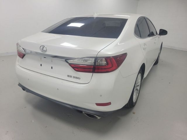 Photo 6 VIN: JTHBK1GG7G2243863 - LEXUS ES 350 