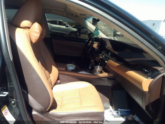 Photo 4 VIN: JTHBK1GG7H2250037 - LEXUS ES 350 