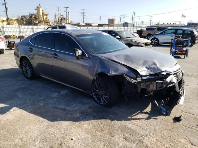 Photo 3 VIN: JTHBK1GG7J2260945 - LEXUS ES 350 