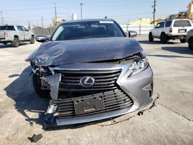 Photo 4 VIN: JTHBK1GG7J2260945 - LEXUS ES 350 