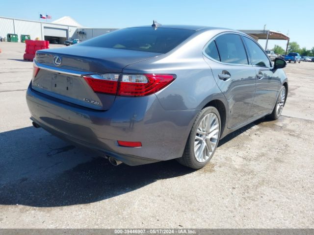 Photo 3 VIN: JTHBK1GG8D2014717 - LEXUS ES 350 