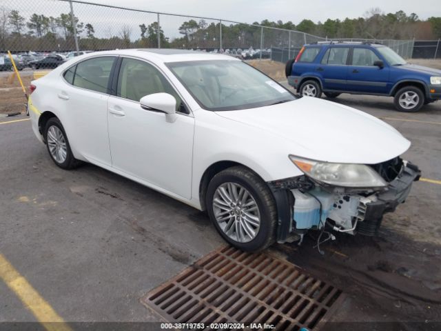 Photo 0 VIN: JTHBK1GG8D2048656 - LEXUS ES 350 