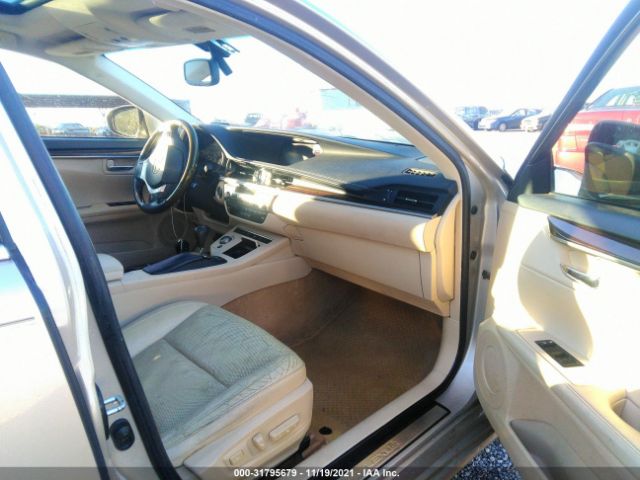 Photo 4 VIN: JTHBK1GG8D2053288 - LEXUS ES 350 