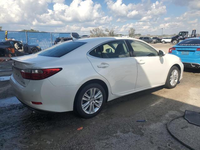 Photo 2 VIN: JTHBK1GG8D2081625 - LEXUS ES 350 