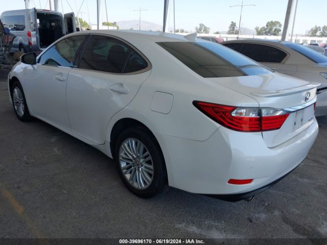 Photo 2 VIN: JTHBK1GG8F2175930 - LEXUS ES 