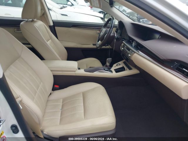 Photo 4 VIN: JTHBK1GG8H2252878 - LEXUS ES 