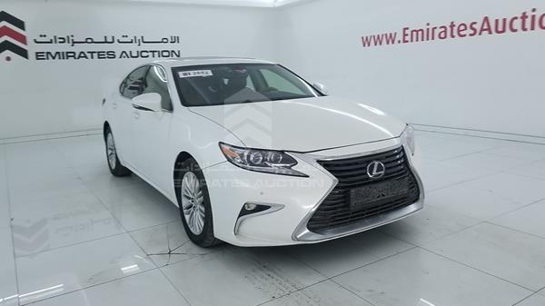 Photo 9 VIN: JTHBK1GG8J2262378 - LEXUS ES 350 