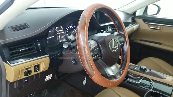 Photo 9 VIN: JTHBK1GG8J2262378 - LEXUS ES 350 