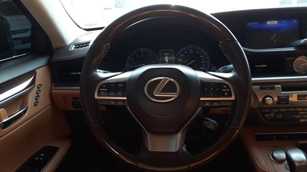 Photo 17 VIN: JTHBK1GG8J2263420 - LEXUS ES 350 