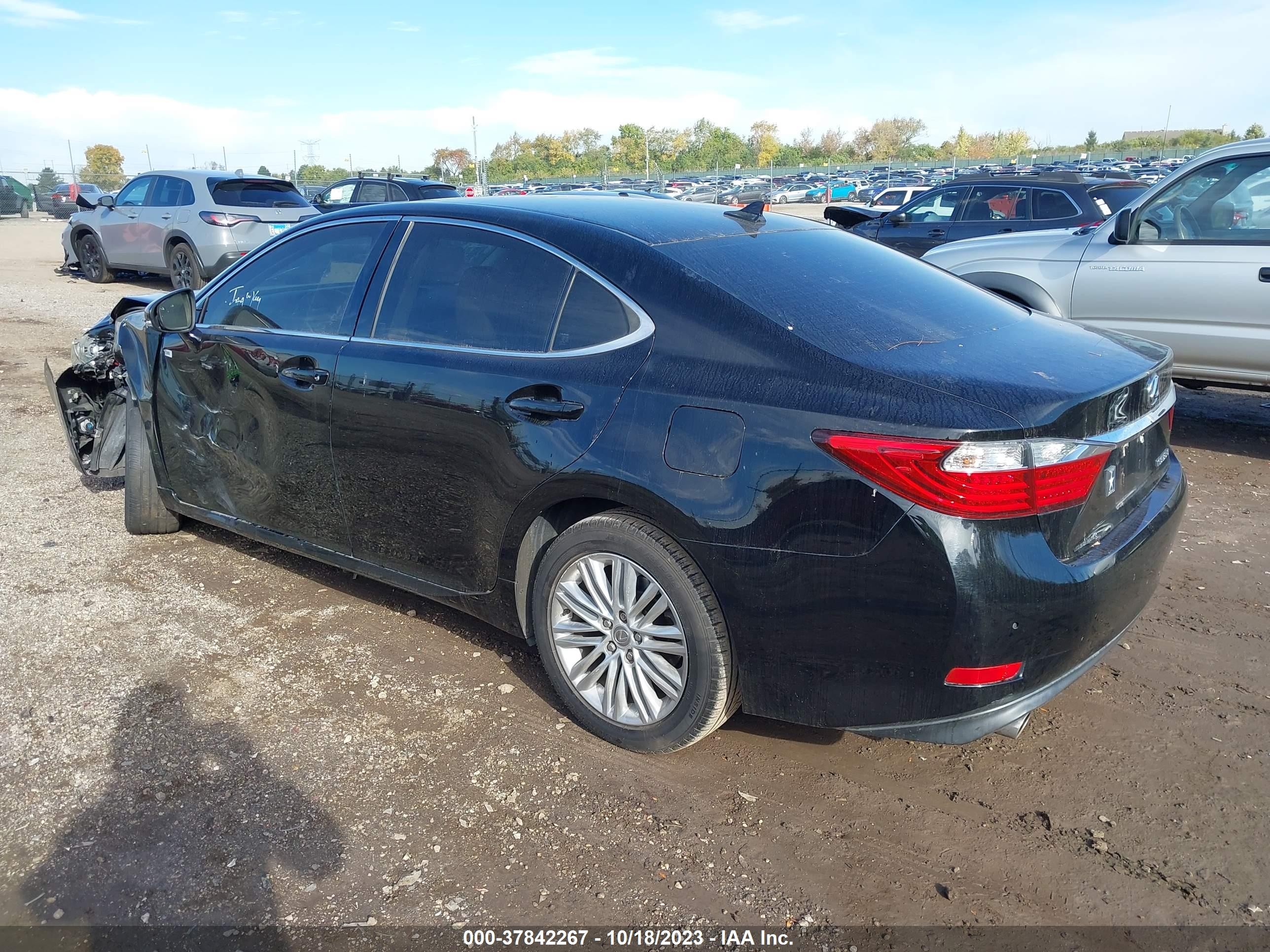 Photo 2 VIN: JTHBK1GG9D2009428 - LEXUS ES 