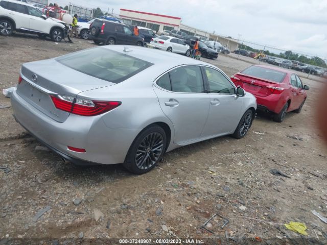 Photo 3 VIN: JTHBK1GG9D2027881 - LEXUS ES 350 