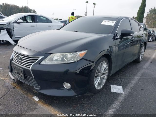 Photo 1 VIN: JTHBK1GG9D2053817 - LEXUS ES 350 