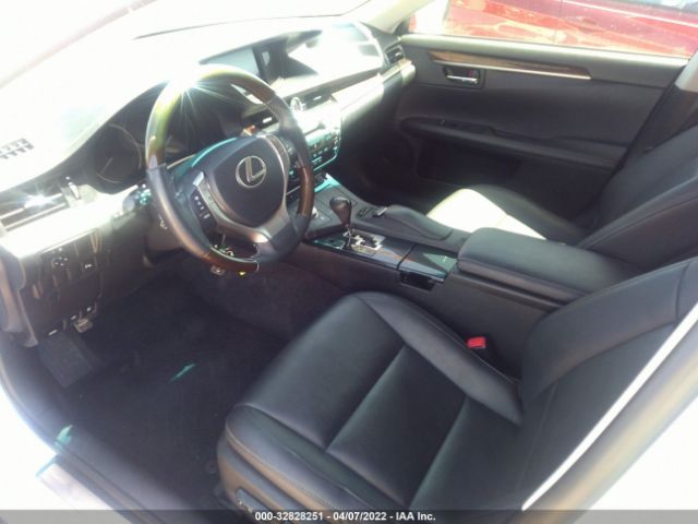 Photo 4 VIN: JTHBK1GG9D2075834 - LEXUS ES 350 