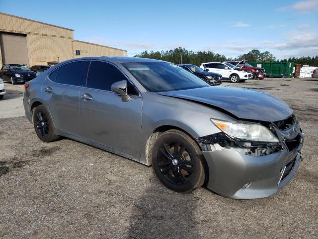 Photo 3 VIN: JTHBK1GG9F2152091 - LEXUS ES 350 