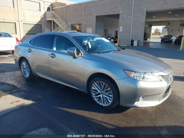 Photo 0 VIN: JTHBK1GG9F2191957 - LEXUS ES 