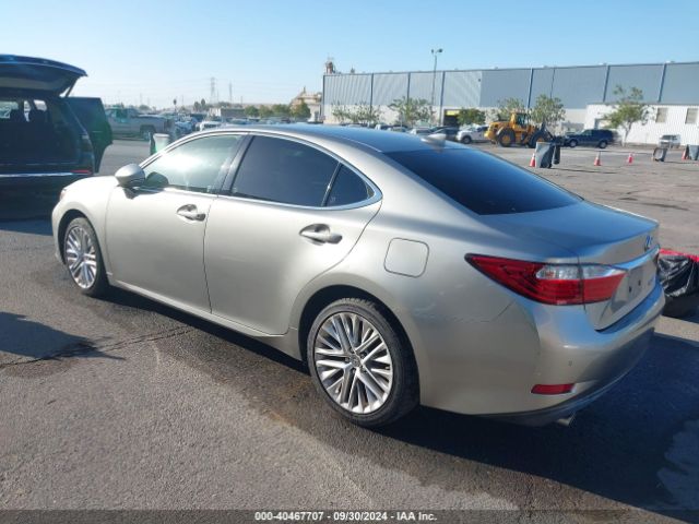 Photo 2 VIN: JTHBK1GG9F2191957 - LEXUS ES 