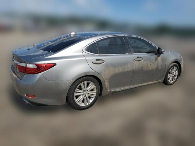 Photo 2 VIN: JTHBK1GG9F2195135 - LEXUS ES350 