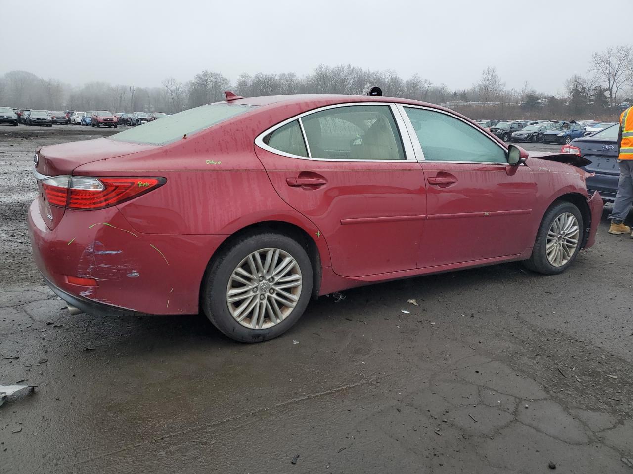 Photo 2 VIN: JTHBK1GGXD2040669 - LEXUS ES 