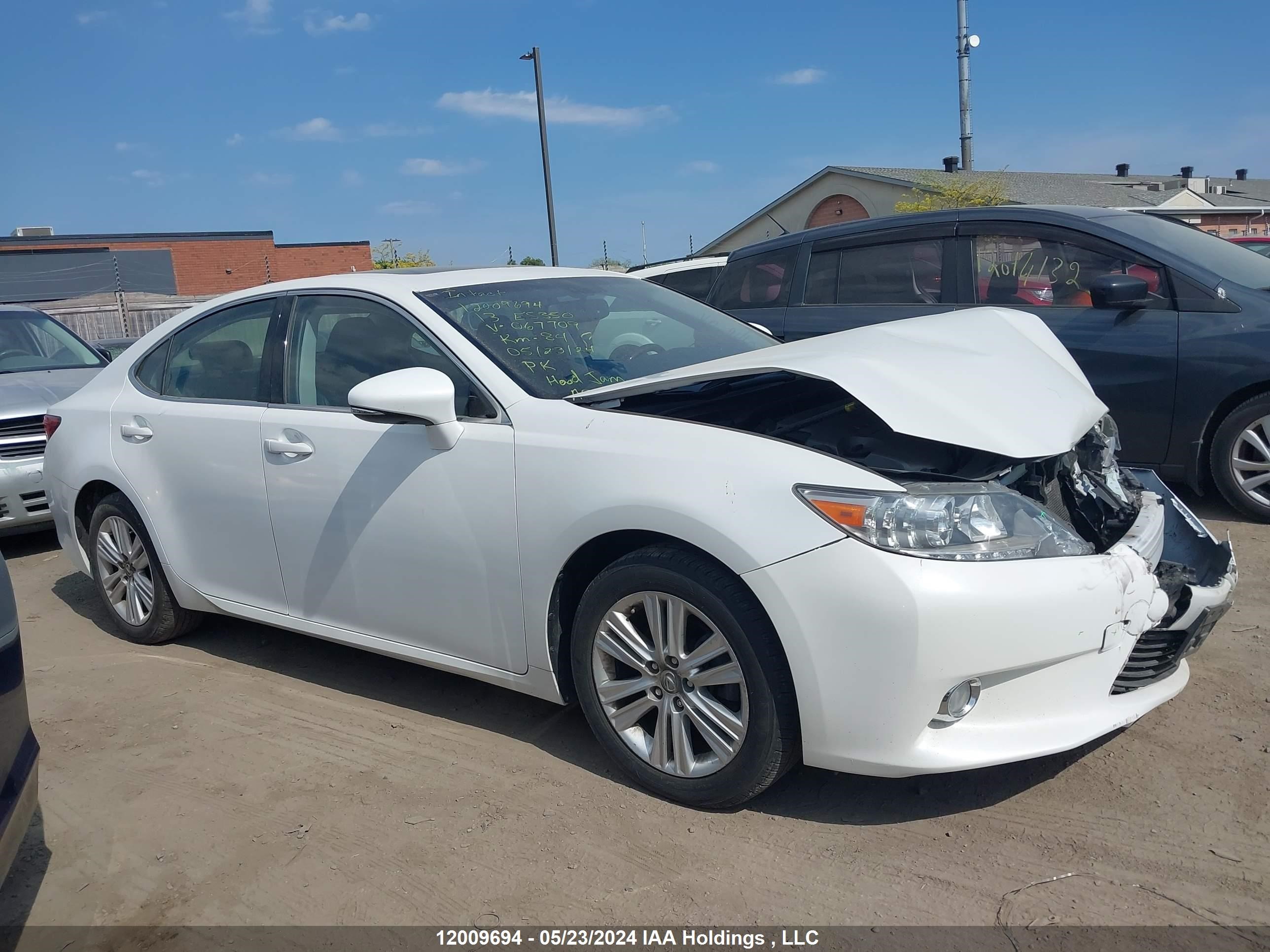 Photo 12 VIN: JTHBK1GGXD2067709 - LEXUS ES 