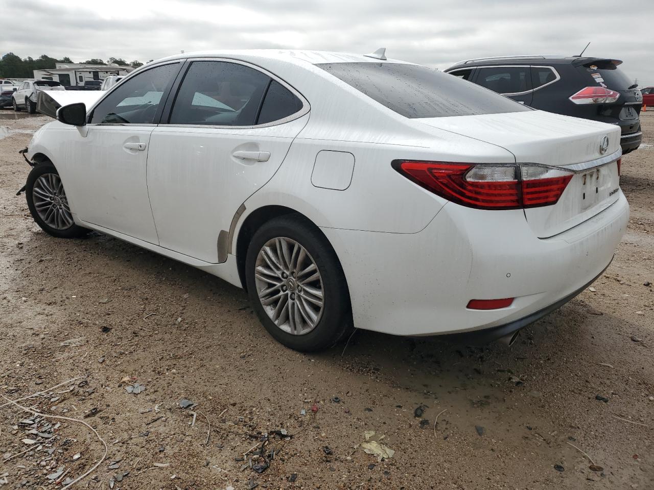 Photo 1 VIN: JTHBK1GGXD2067841 - LEXUS ES350 