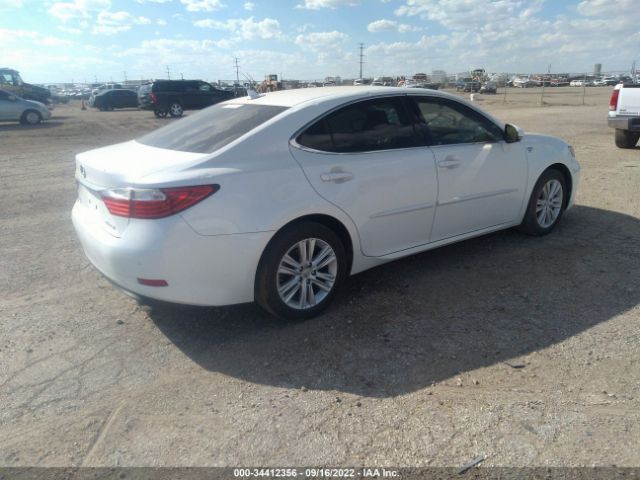 Photo 3 VIN: JTHBK1GGXD2073610 - LEXUS ES 